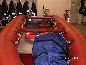 Rettungsboot II.jpg