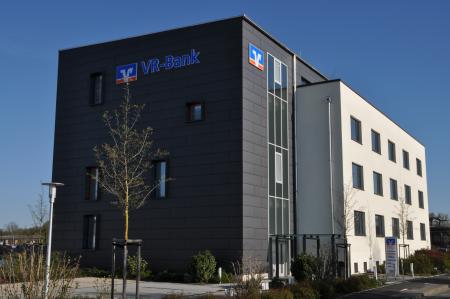 Verwaltungsgebäude VR Bank Schweinfurt 01.JPG