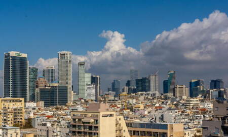 Nemo Frenkel | hier zu sehen eine Ansicht auf Tel Aviv. (Bild vergrößern)