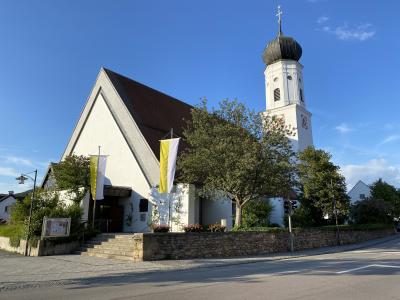 Pfarrkirche Miltach (Bild vergrößern)