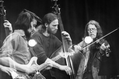 Veranstaltung: pETZLpROKEINsPIEß - Kammermusikalischer FolkJazz So 24.​08.​2025