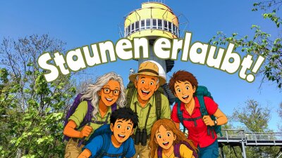 Familie vor dem Baumkronenpfad-Turm